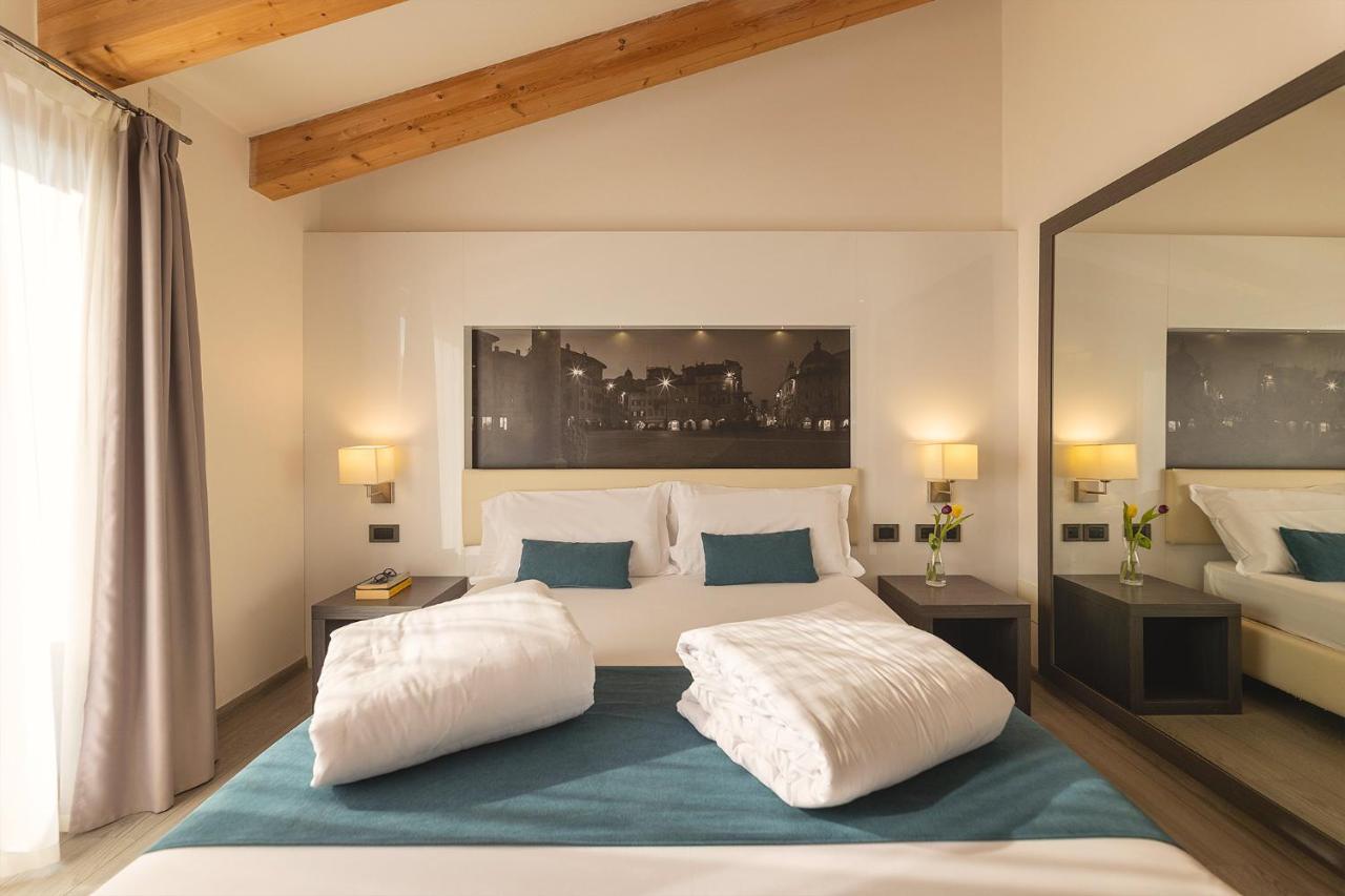 Hi - Wellness & Adults Only 4*